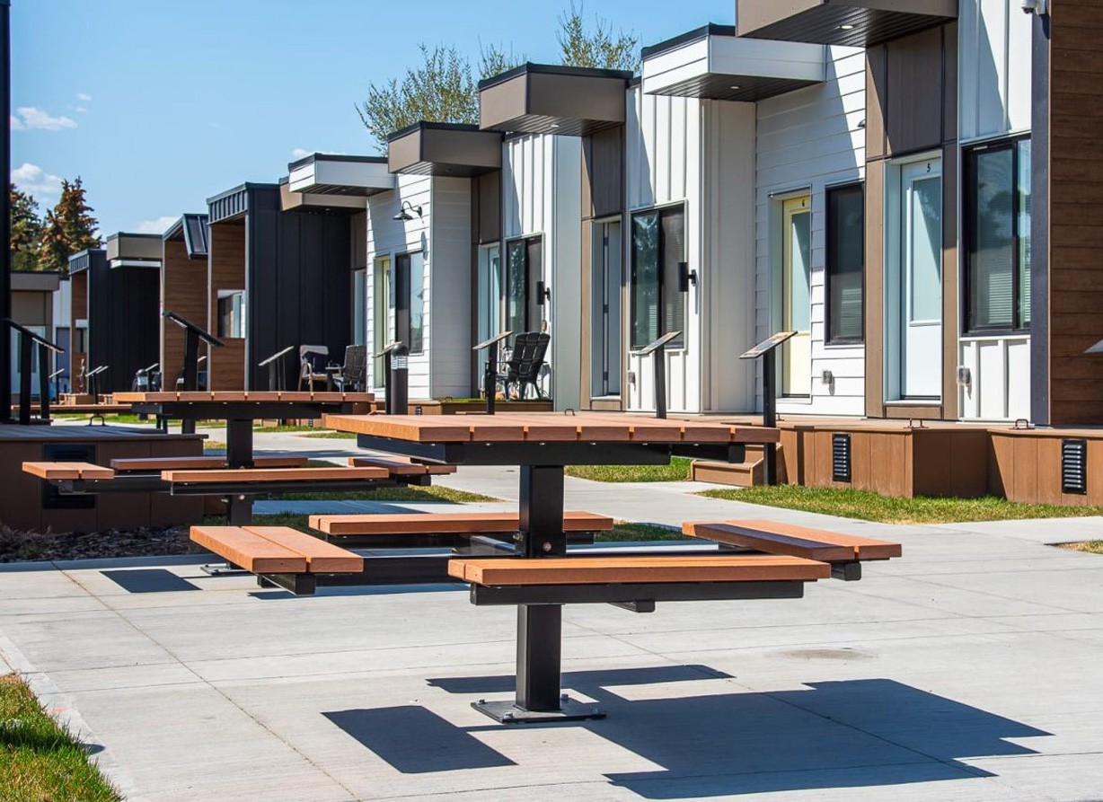 Easy Access Single Pedestal Picnic Table